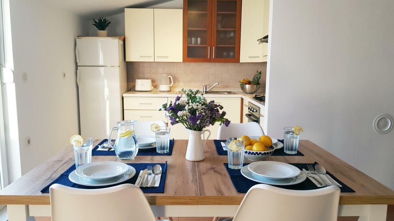 Sea View Apartment Elena Макарска Екстериор снимка
