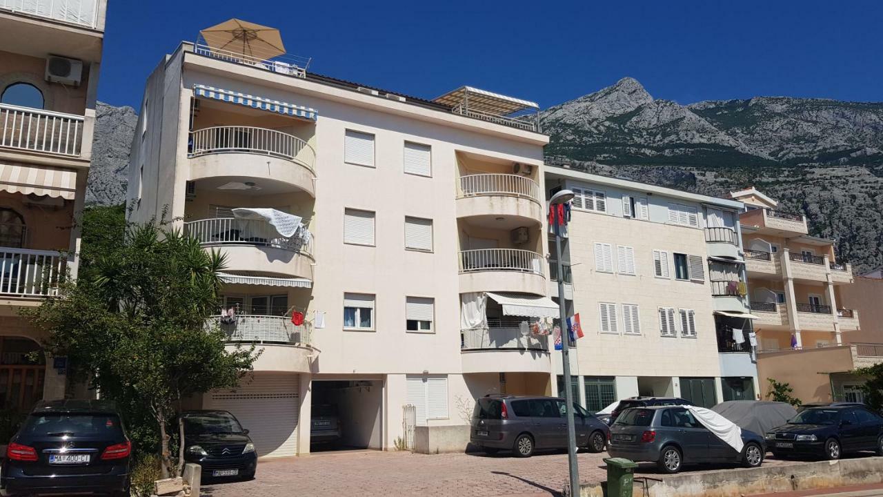 Sea View Apartment Elena Макарска Екстериор снимка